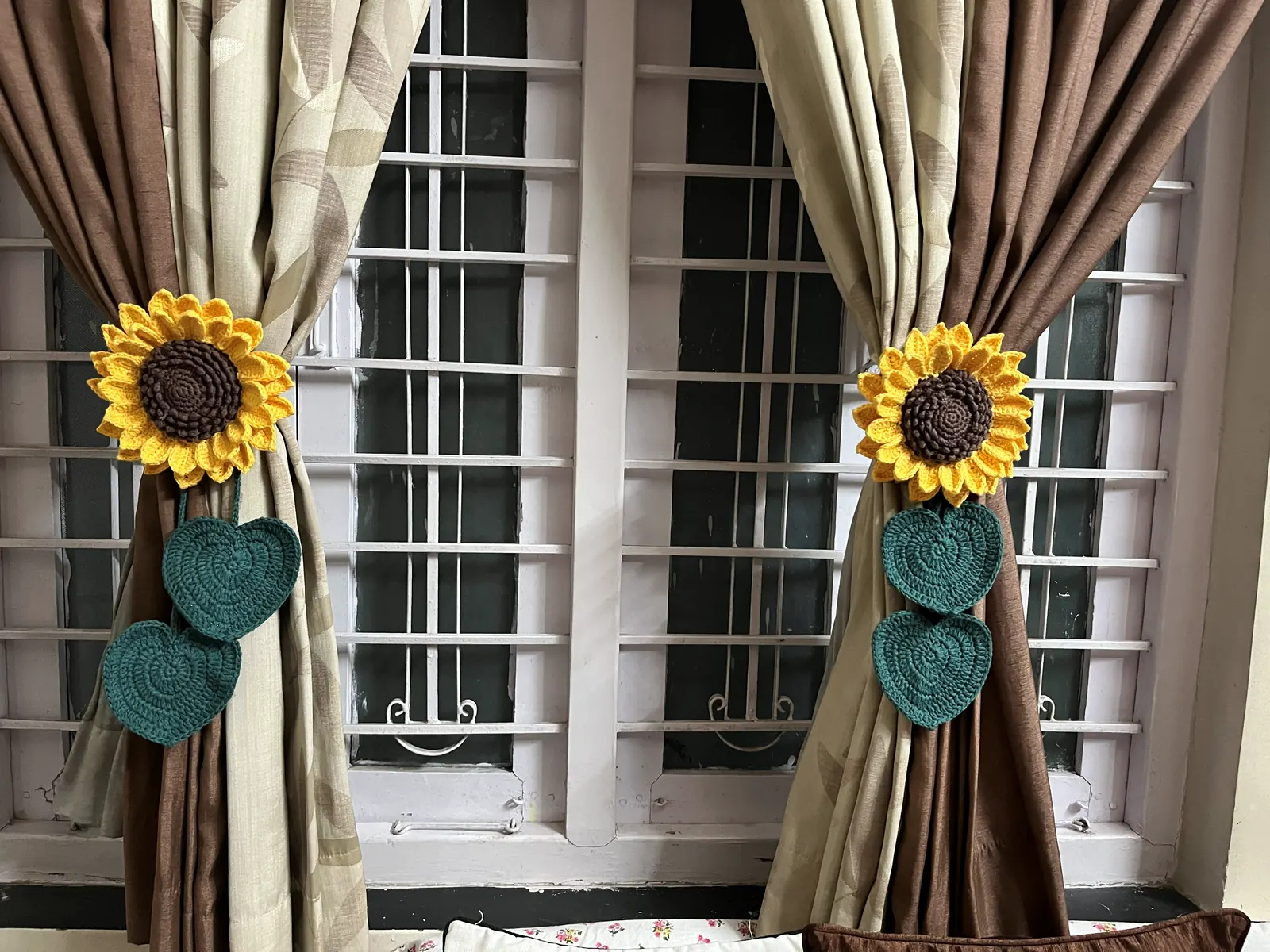 Crochet wrap for lantern or jar decor