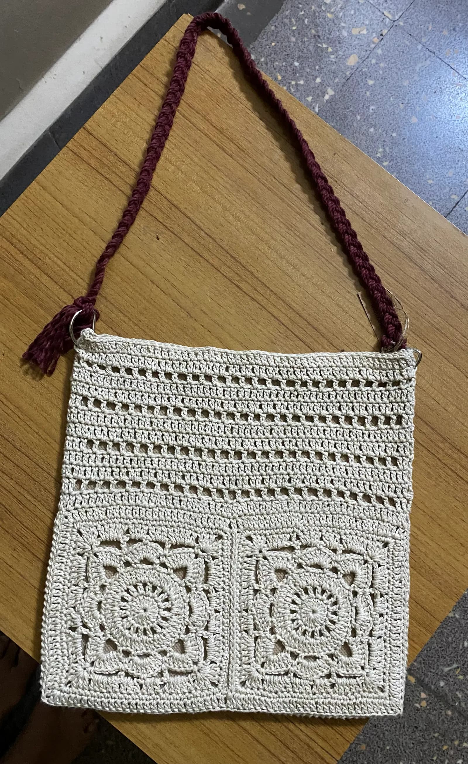 Crochet pouch with flap closure